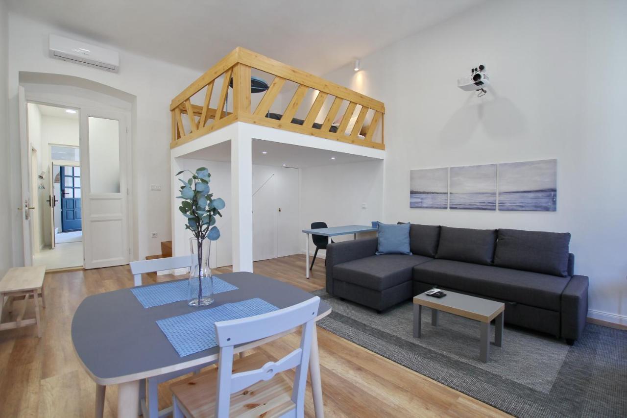 Pau Stylish Studios In The Heart Of Budapest Ngoại thất bức ảnh